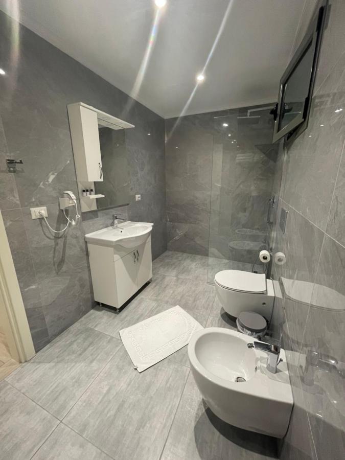 Hotel Lidi Sarandë Eksteriør billede